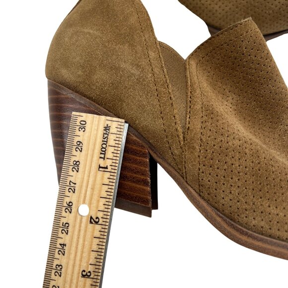 MARC FISHER Perforated Suede Ankle Boots Womens Size 6.5 Brown Pointed Toe Stack - Picture 2 of 8
